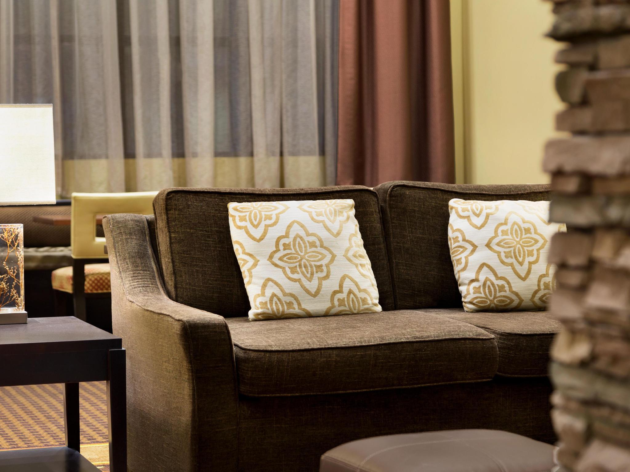 Staybridge Suites West Edmonton By Ihg Extérieur photo