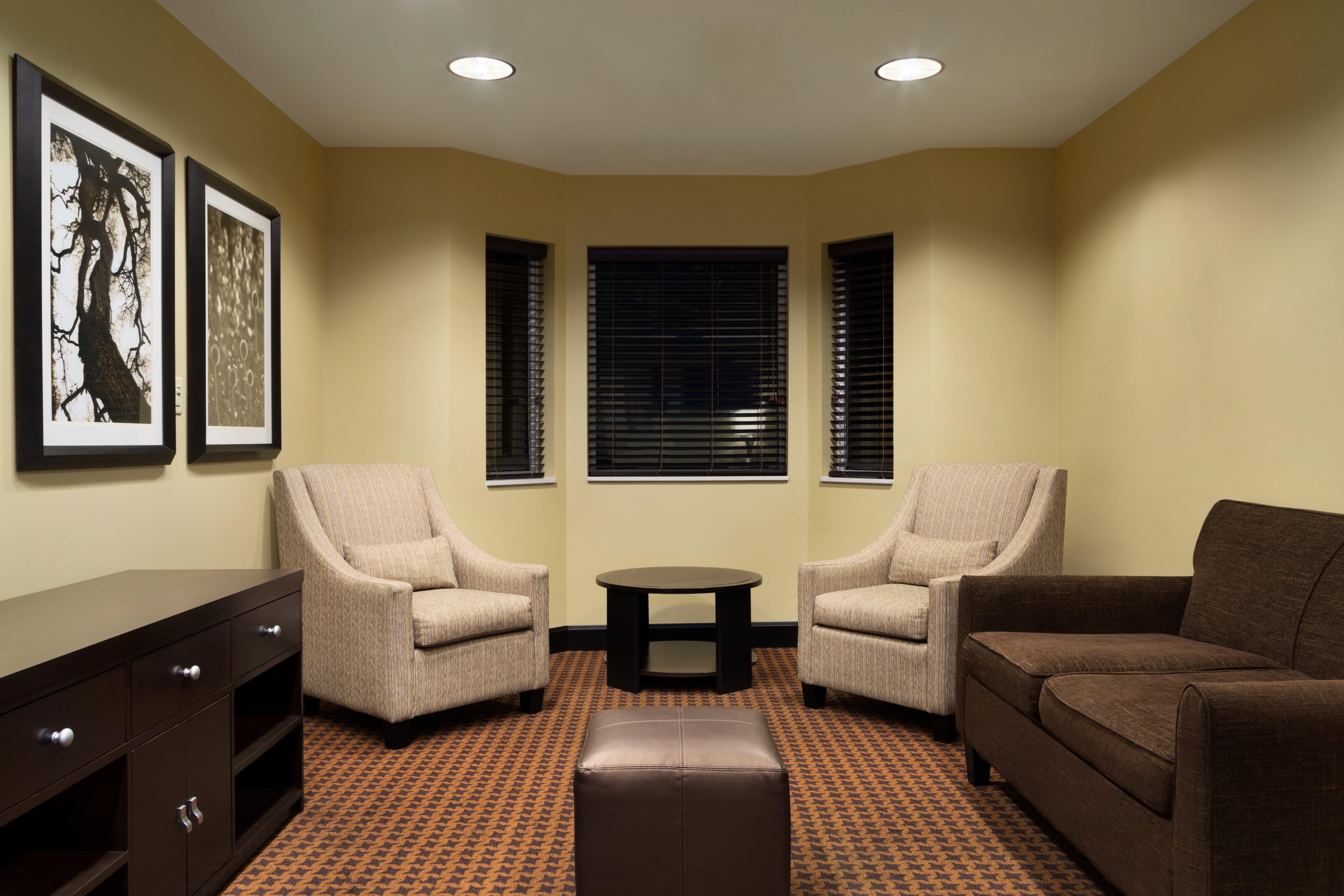 Staybridge Suites West Edmonton By Ihg Extérieur photo