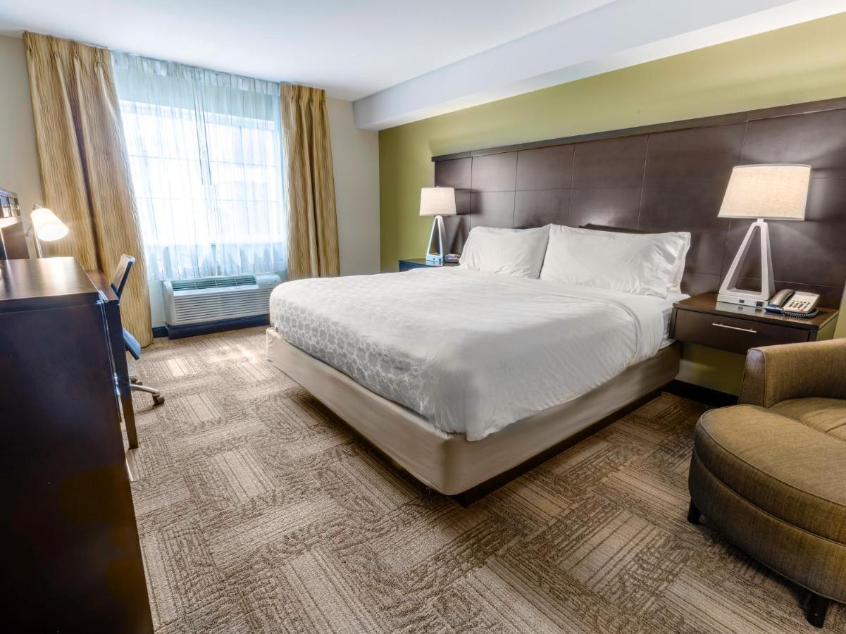 Staybridge Suites West Edmonton By Ihg Extérieur photo